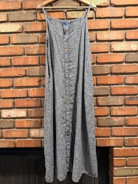 Yuvita Striped Button-Front Maxi Dress in Navy and White